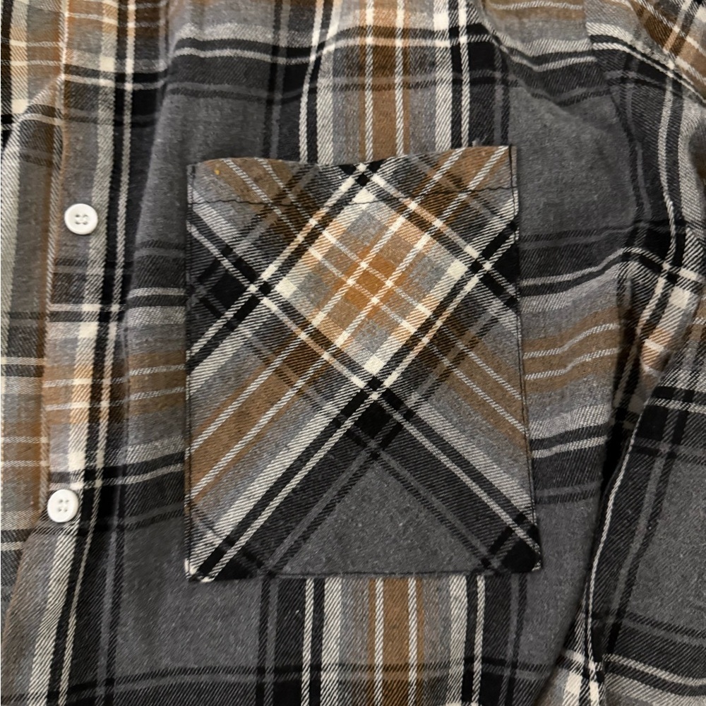 SHEIN Oversized Plaid Flannel Shirt - Picture 4 of 10
